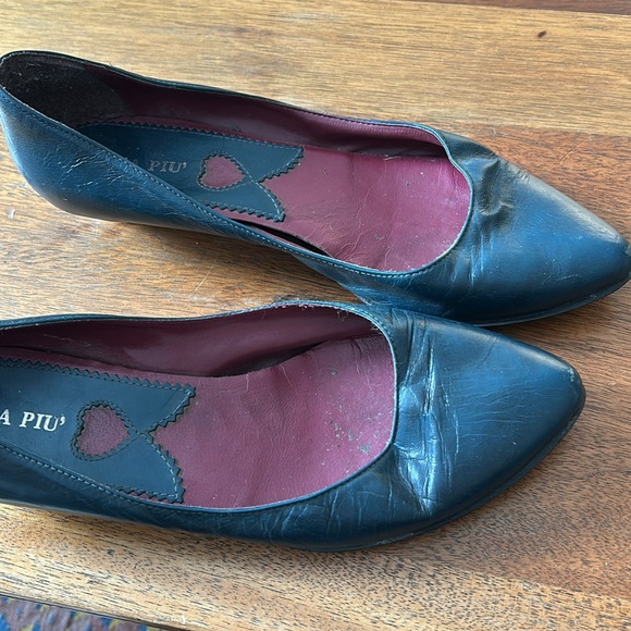 Blue leather kitten heels - Picture 5 of 5